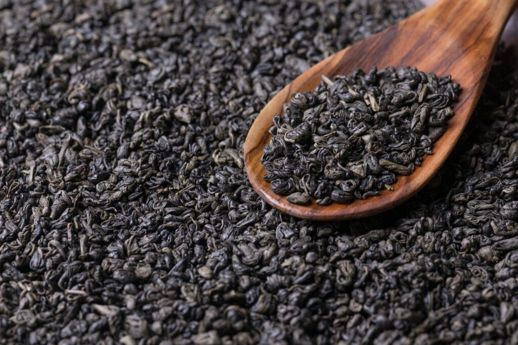Black tea from organic and natural herbs
